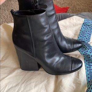 Tory Burch Grove 100mm Bootie